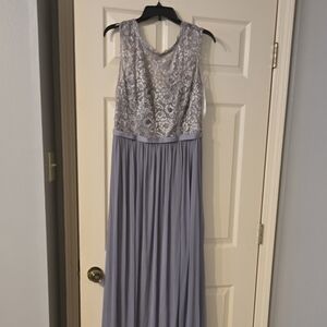 David's Bridal Lavender Lace Prom Dress